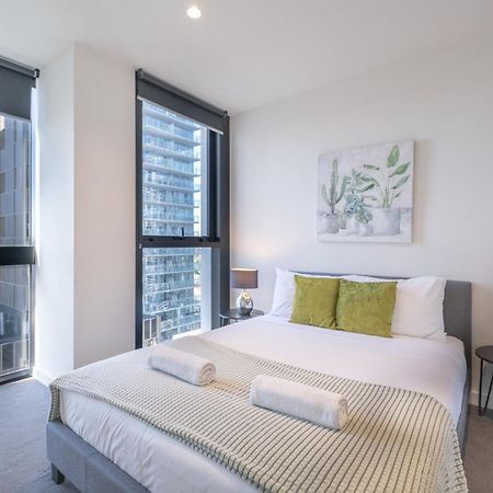 Relaxed 1Br1Ba City View Apt Wifi In Heart Melcbd Melbourne Dış mekan fotoğraf